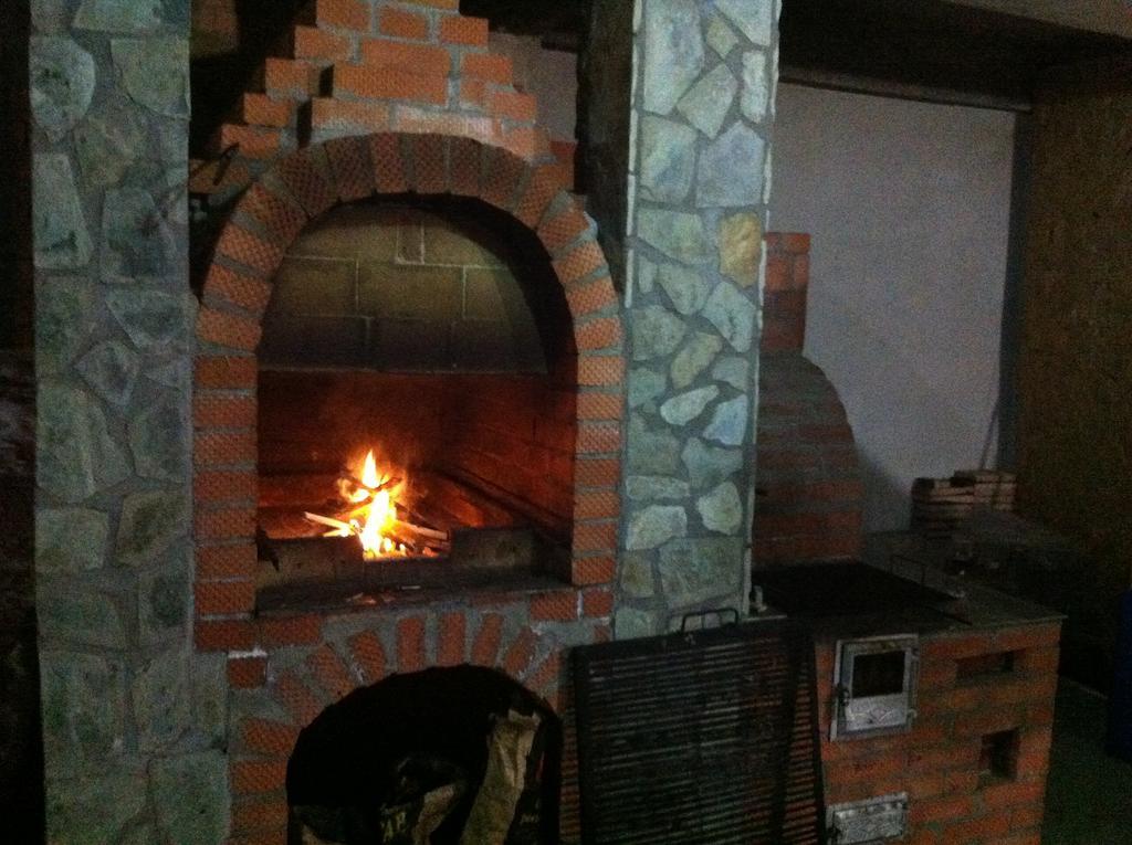 Vila Ozon Ranca Esterno foto